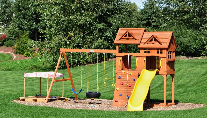 Swing Set Installation in Kansas City, KS